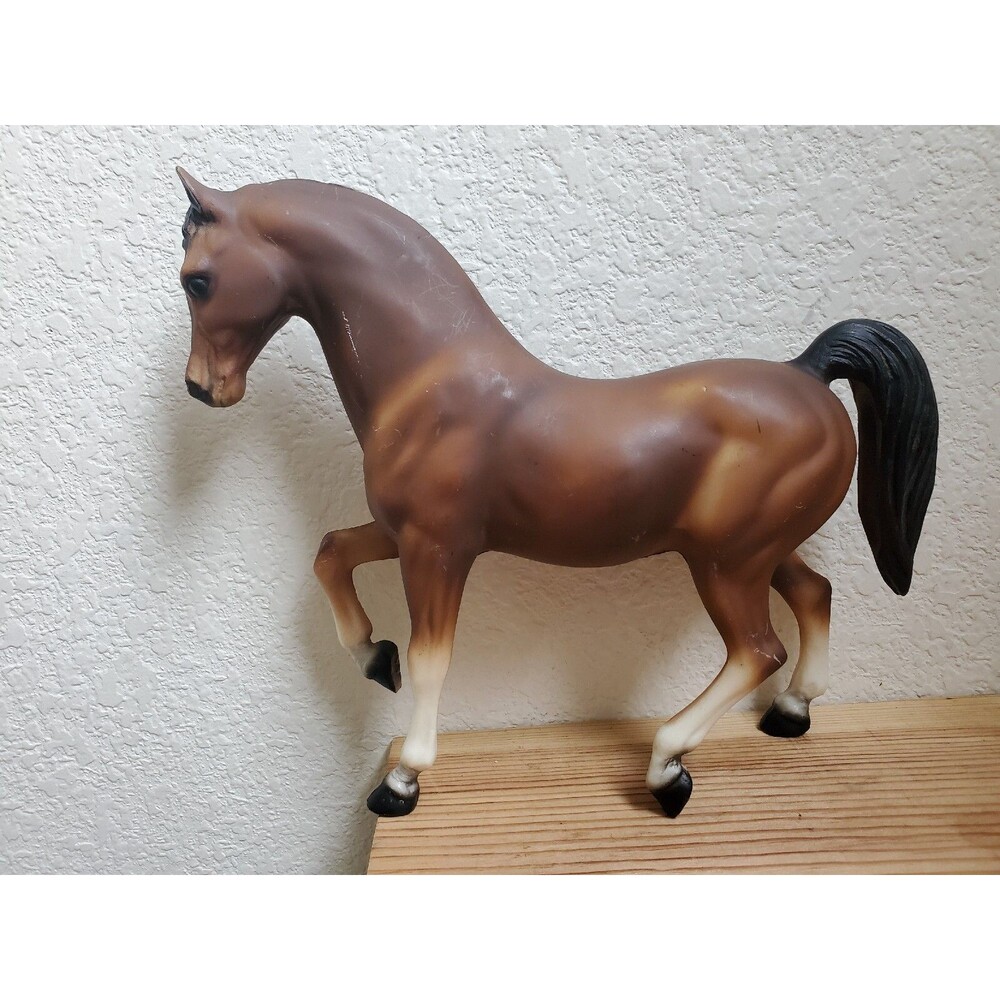Breyer Shek Matte Brown Family Arabian Stallion 1970 Hess Stamped USA Flaws - Picture 10 of 16